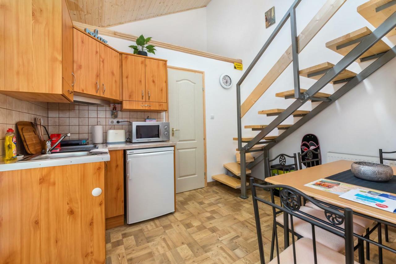 Fuered Deluxe Garden Apartment Балатонфюред Экстерьер фото